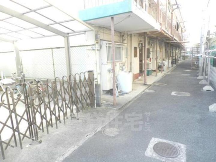 大阪府池田市宇保町(アパート)の賃貸物件の地図