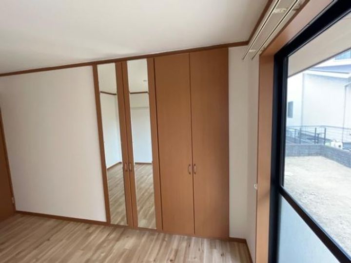 ブルトゥムの内装