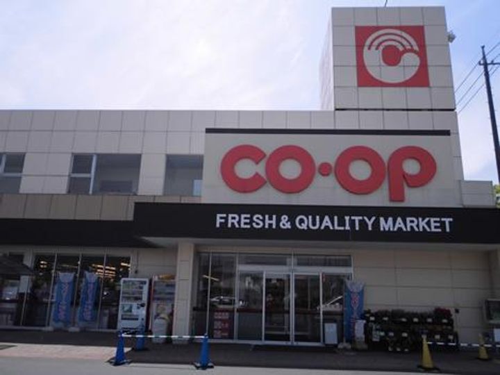 ブルトゥムの周辺