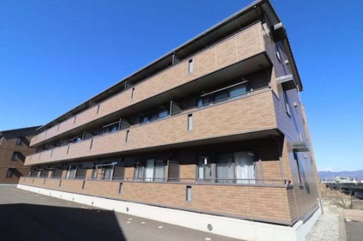 福島県福島市御山字三本松(アパート)の賃貸物件の外観