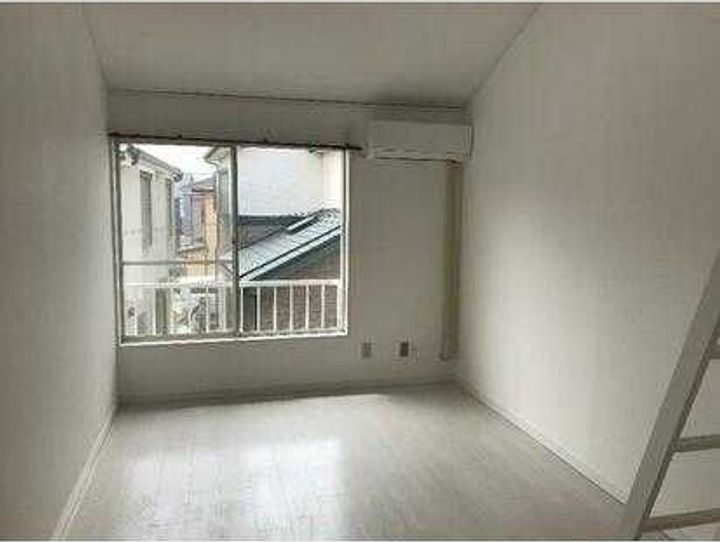 神奈川県厚木市三田南3(アパート)の賃貸物件の居間