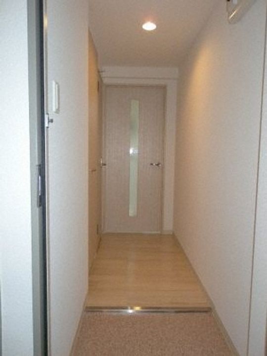 ル・ファールN12の玄関