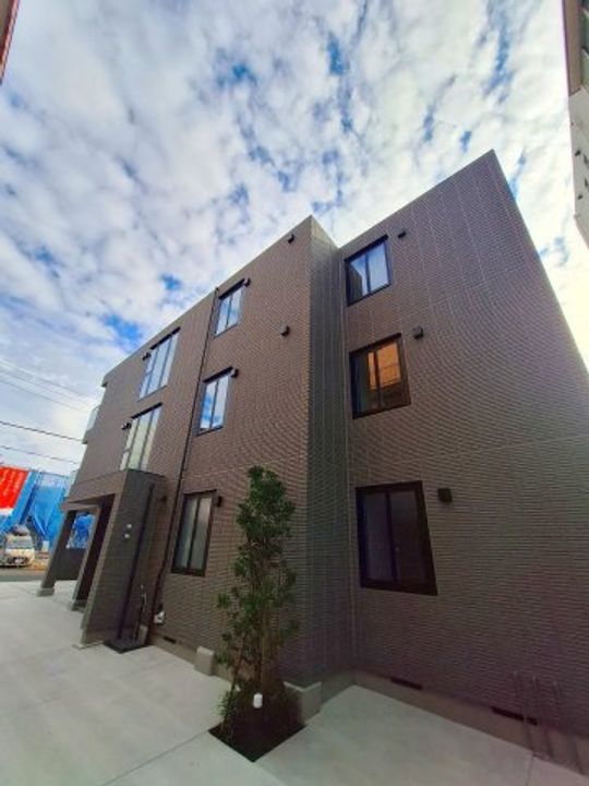 東京都練馬区貫井2(マンション)の賃貸物件の外観