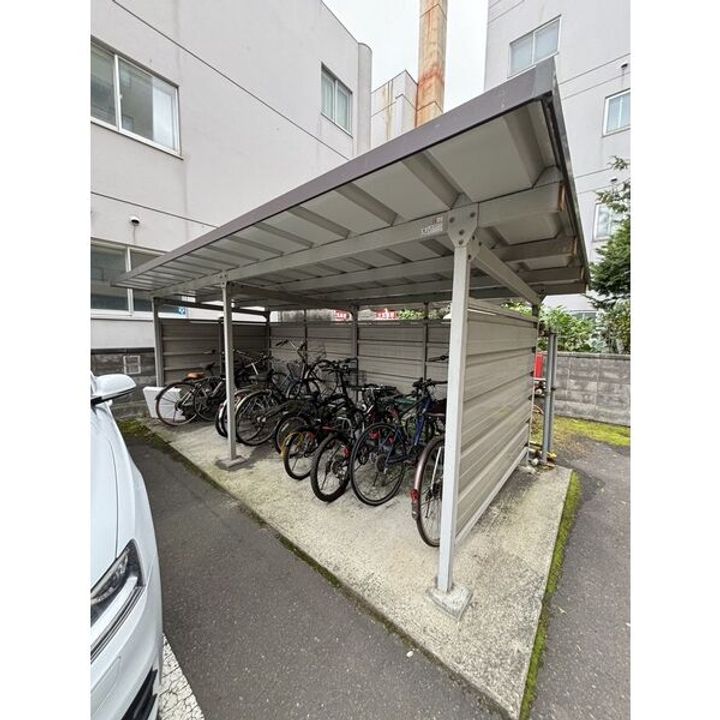 北海道札幌市中央区南十一条西8(マンション)の賃貸物件の地図