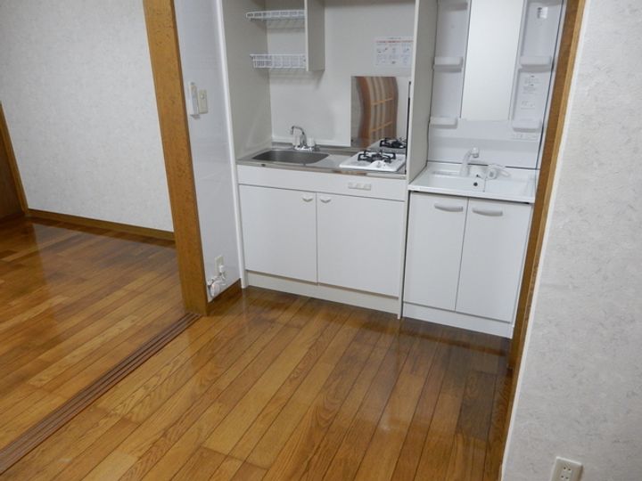 タウンハイツKASUGANOのキッチン