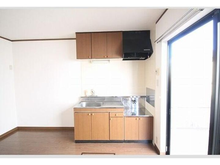 愛知県名古屋市名東区猪子石1(一戸建)の賃貸物件のキッチン