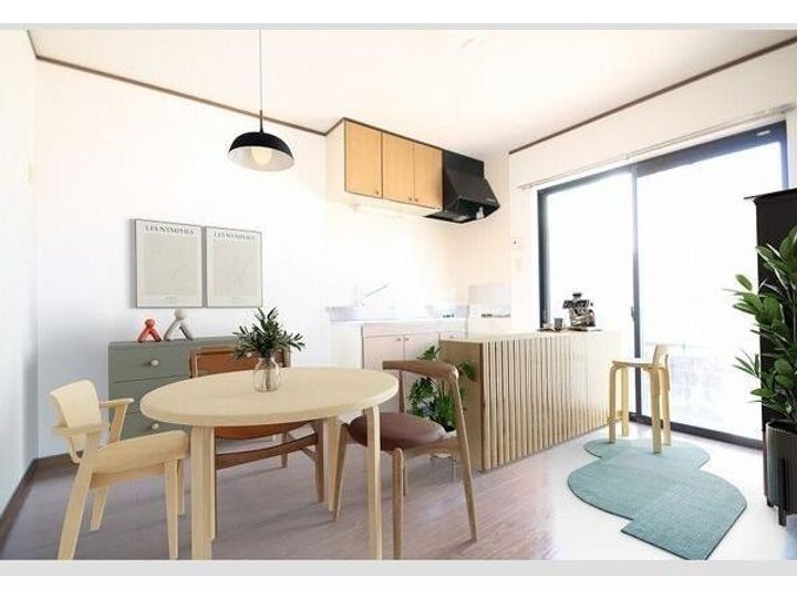 愛知県名古屋市名東区猪子石1(一戸建)の賃貸物件の居間