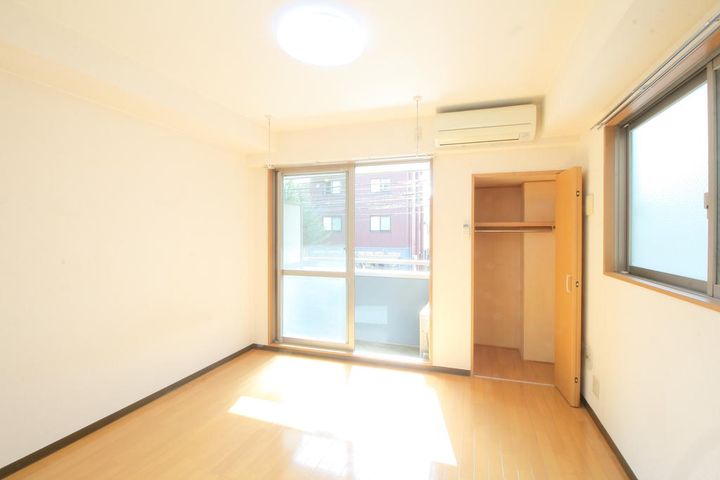 カーサ・コテーリオ中野の居間