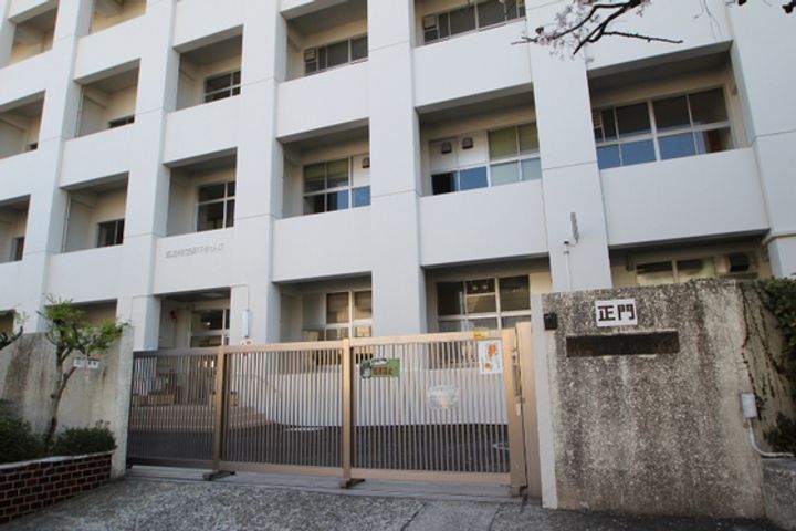 第2しづマンションの周辺
