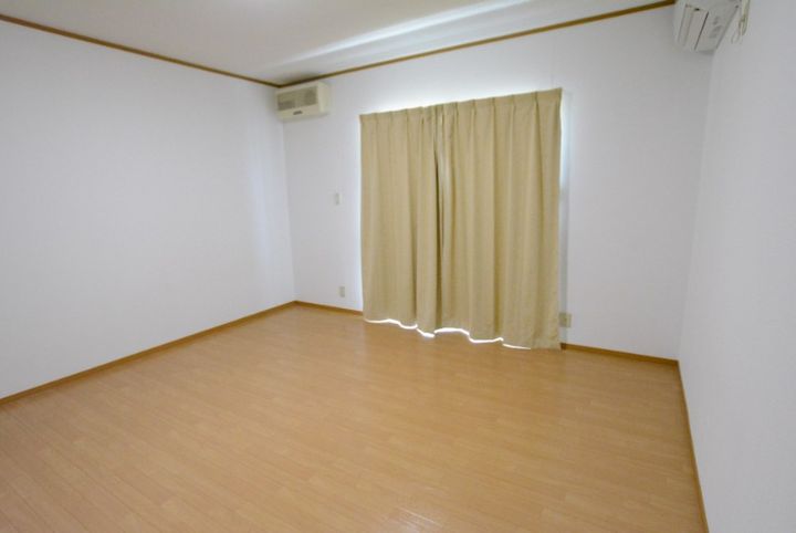 フォレスタ5の居間