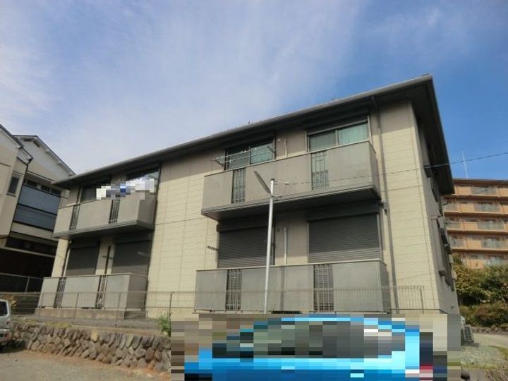 ドミール城山IIIの外観