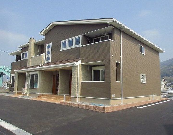 シュクル Iの外観