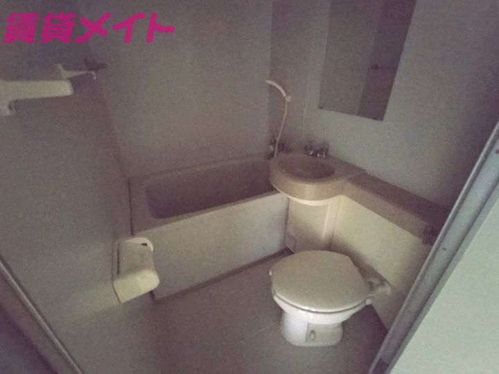 シェモアの内装