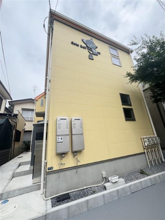 キャッツベル六実の外観