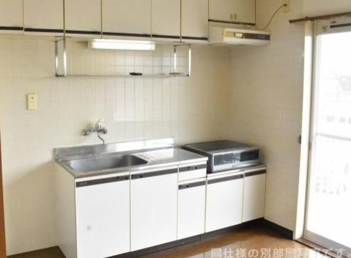 新潟県三条市荒町2(アパート)の賃貸物件のキッチン