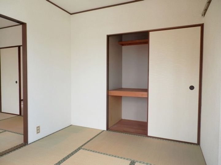 コスモハイツ宍倉の内装