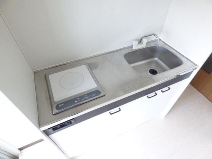 プレステージ千葉のキッチン