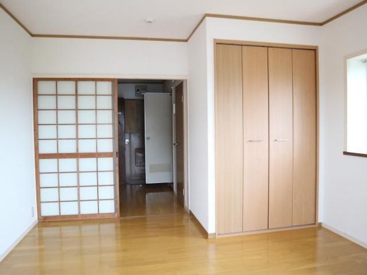 加納ビル A棟の居間