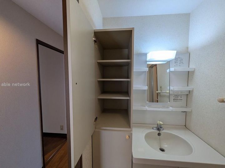 カレントさくらIIの内装