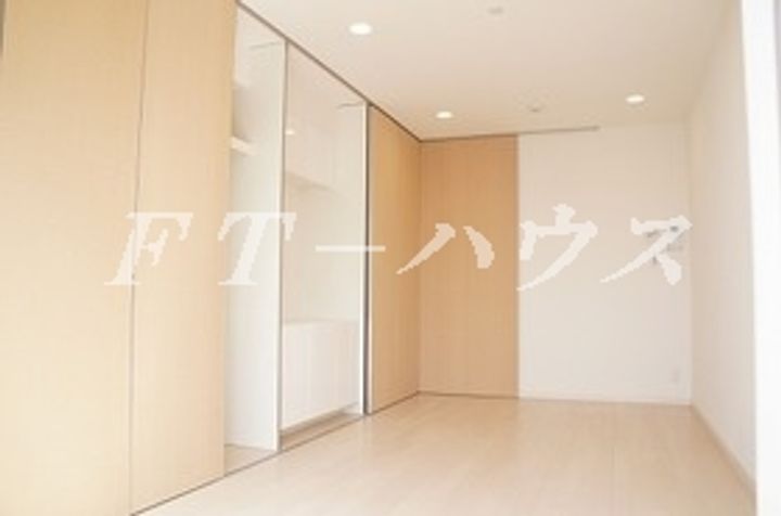 リブリ・滝台の居間