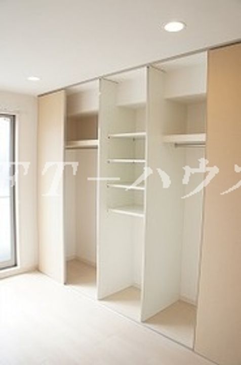 リブリ・滝台の内装