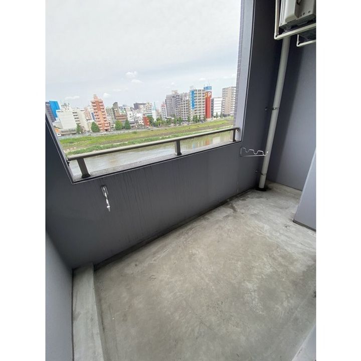 ライズ代継橋の内装