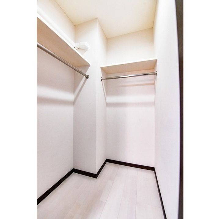 ライズ代継橋の内装