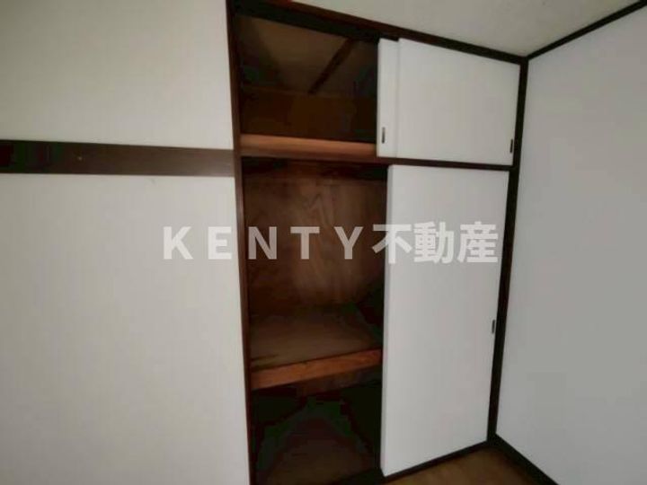 遠山コーポの内装