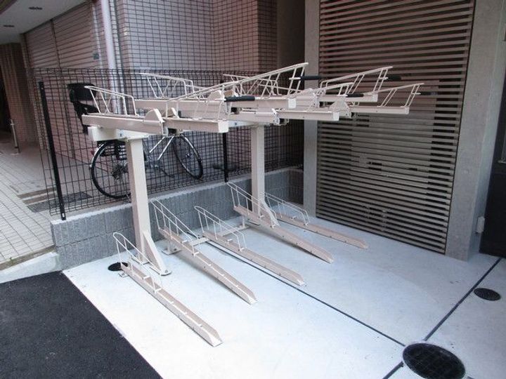 東京都港区南麻布2(マンション)の賃貸物件の地図