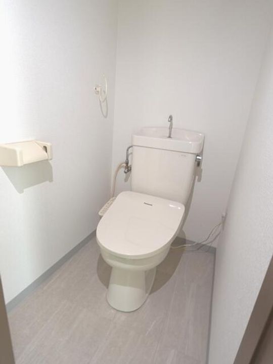 東條ビルの内装