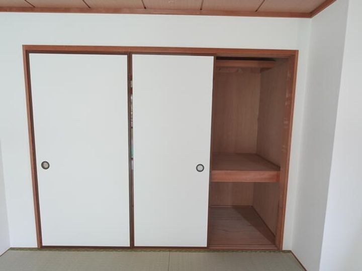 東條ビルの内装