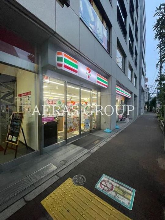 東條ビルの周辺