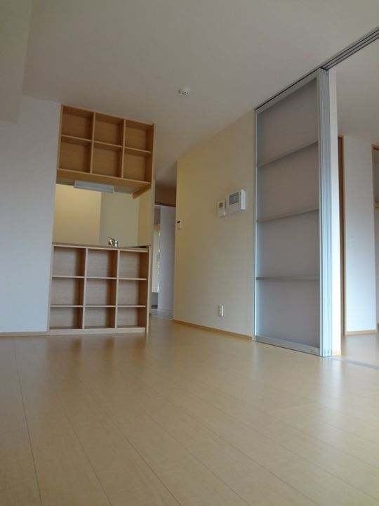 東京都三鷹市上連雀1(アパート)の賃貸物件の居間