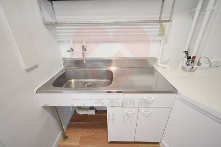 大阪府岸和田市春木旭町(マンション)の賃貸物件のキッチン