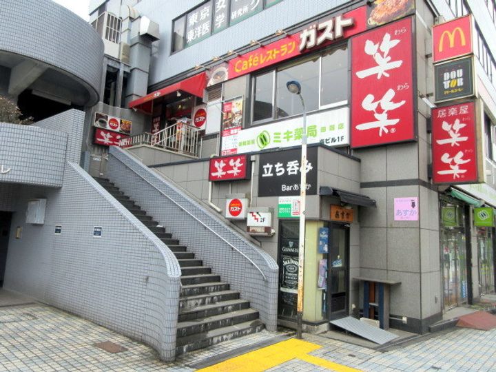 カサ・デ・オリーバRの周辺