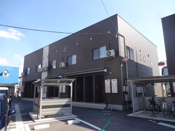 山形県米沢市駅前4(アパート)の賃貸物件の外観