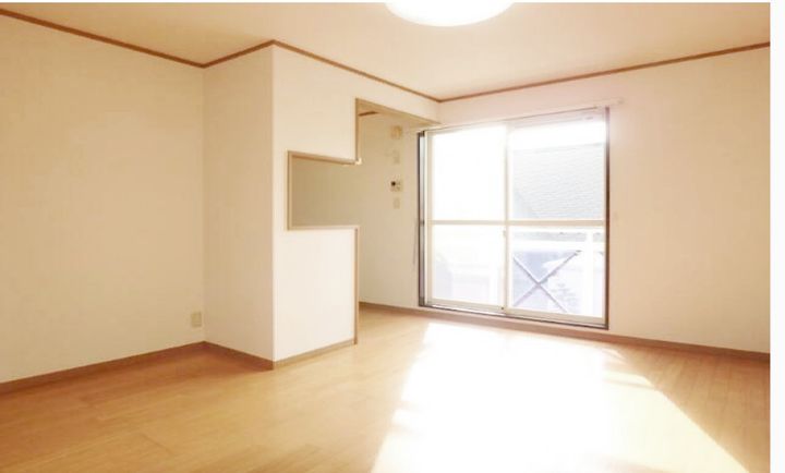 神奈川県藤沢市弥勒寺3(アパート)の賃貸物件の居間