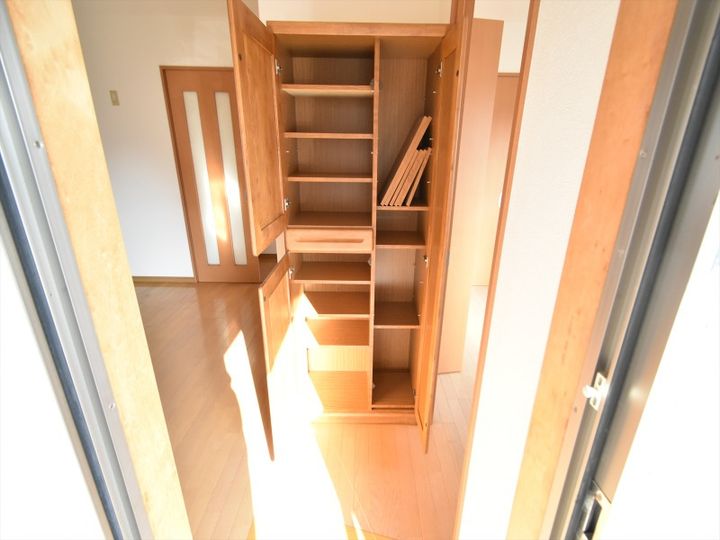 サンヴィレッジひまわりの玄関