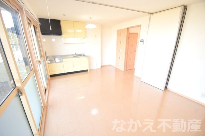 徳島県阿南市那賀川町上福井南川渕(アパート)の賃貸物件の居間