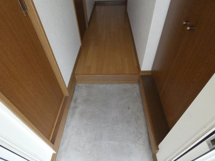 コーポアカシアの玄関