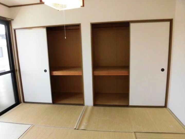 リバーサイド森町IIの内装