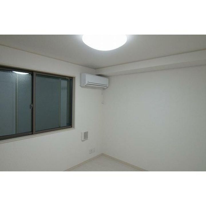 ホームズ千住の居間