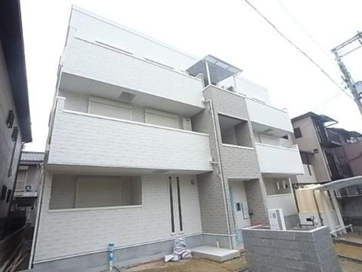 ルクールトロワの外観