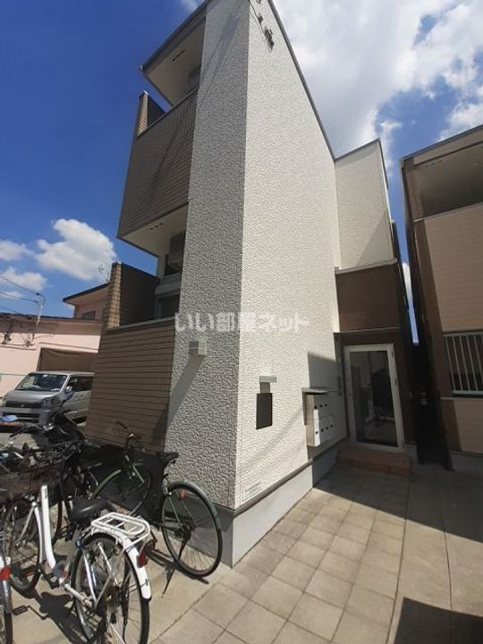 大阪府東大阪市西堤楠町3(アパート)の賃貸物件の外観