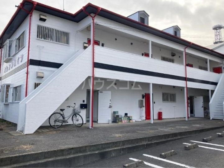 オレンジハイツの外観