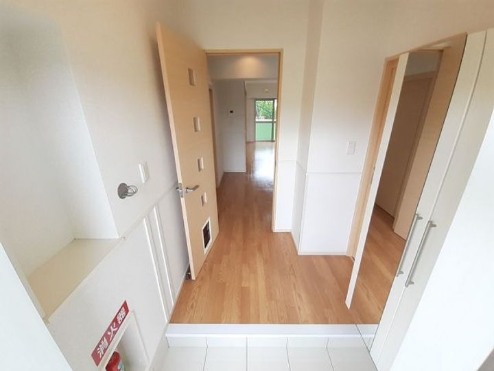 グリーンキャッスルの玄関