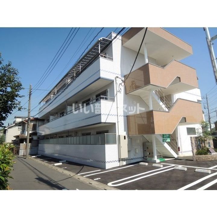 埼玉県川口市三ツ和3(マンション)の賃貸物件の地図