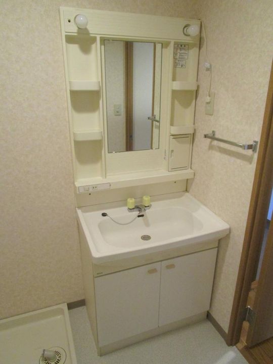 ウィステリア ヴィラの内装