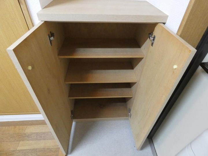 アバンサール泉中央の玄関