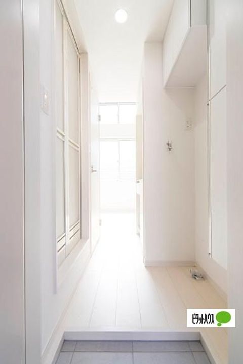 ル・ブリストル・カルハの玄関